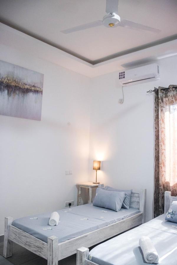 דיאני ביץ' 4 U Luxury Bungalows Diani מראה חיצוני תמונה