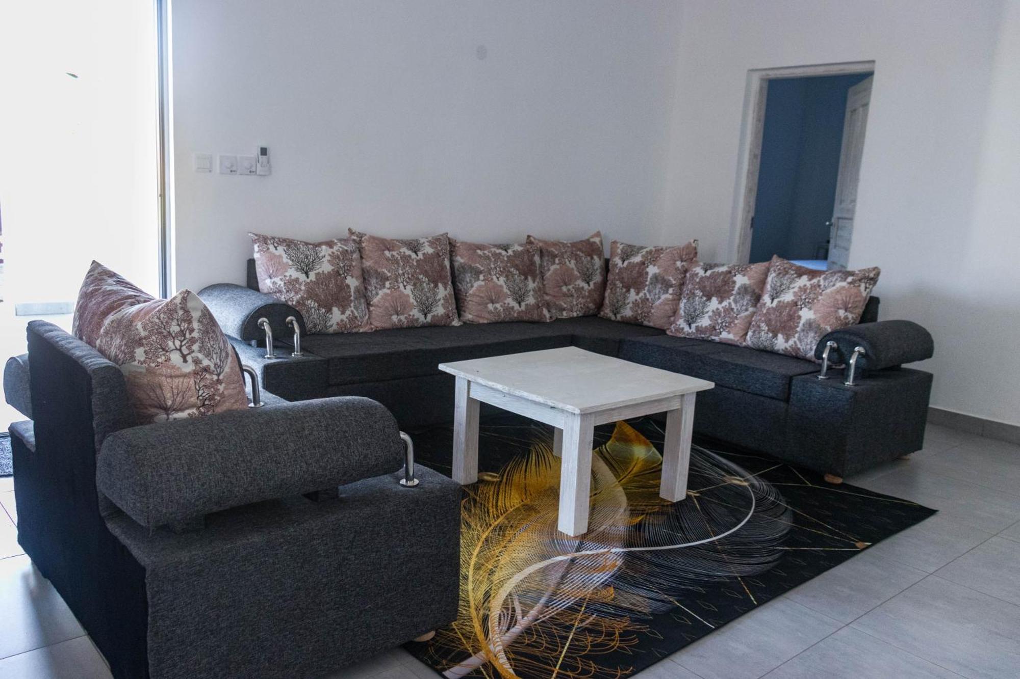 דיאני ביץ' 4 U Luxury Bungalows Diani מראה חיצוני תמונה