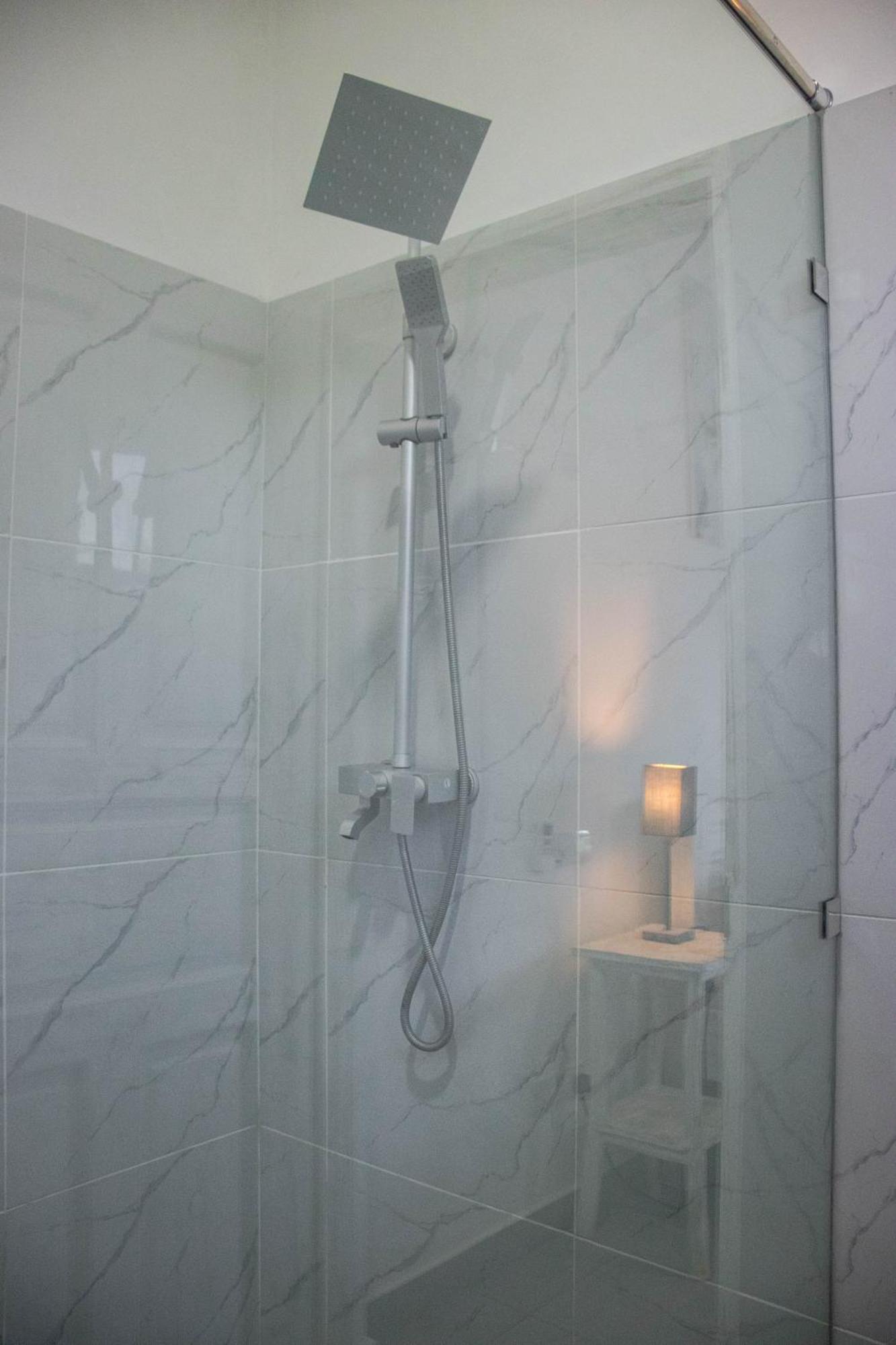 דיאני ביץ' 4 U Luxury Bungalows Diani מראה חיצוני תמונה
