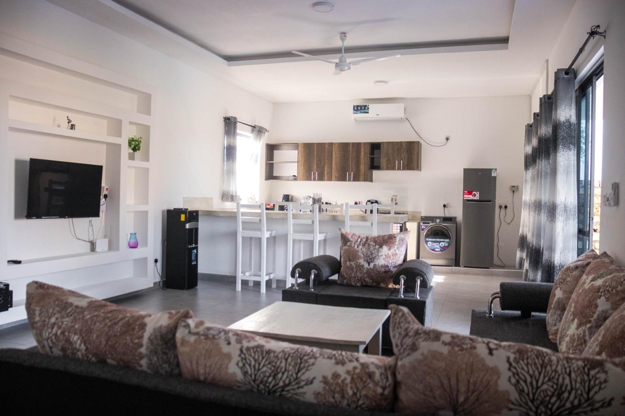 דיאני ביץ' 4 U Luxury Bungalows Diani מראה חיצוני תמונה